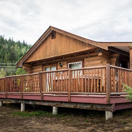 Glacier House Hotel & Resort Revelstoke Exterior foto