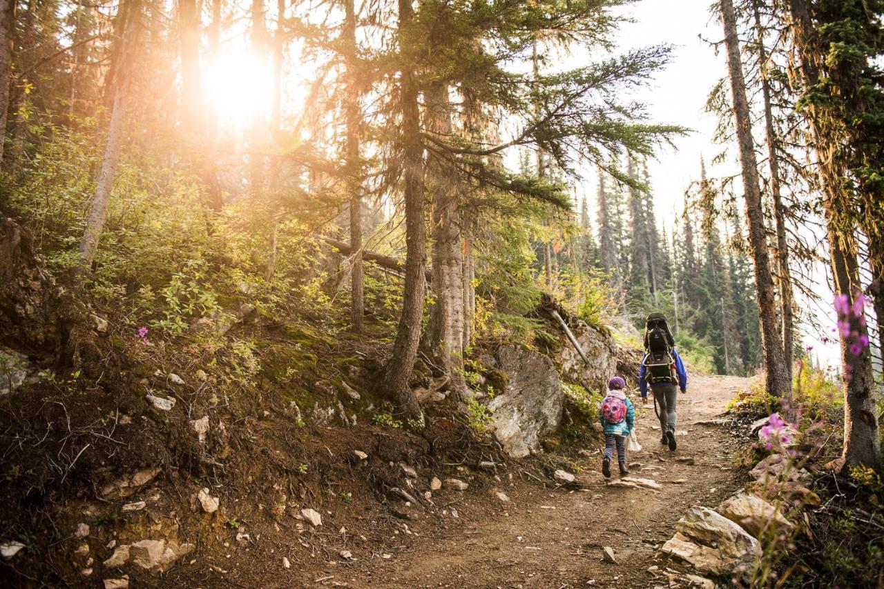 Glacier House Hotel & Resort Revelstoke Exterior foto